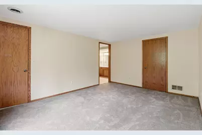 2962  Madison St #D, Waukesha, WI 53188 - Photo 24