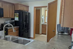 950 Aspen Blvd, Sparta, WI 54656 - Photo 14