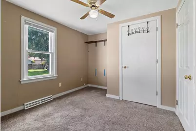 1030 S Evergreen St, Shawano, WI 54166 - Photo 26