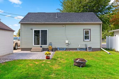 1030 S Evergreen St, Shawano, WI 54166 - Photo 6