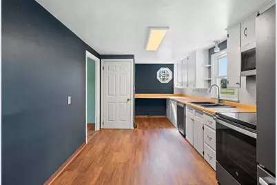 1030 S Evergreen St, Shawano, WI 54166 - Photo 22