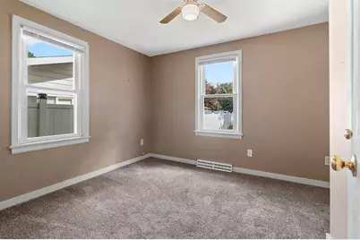 1030 S Evergreen St, Shawano, WI 54166 - Photo 28