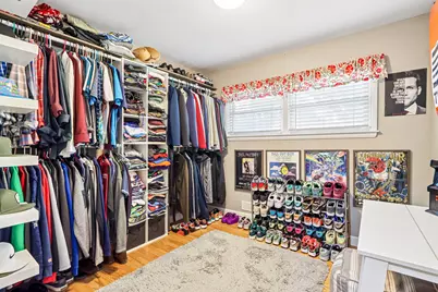 2859 S 96th St, West Allis, WI 53227 - Photo 14
