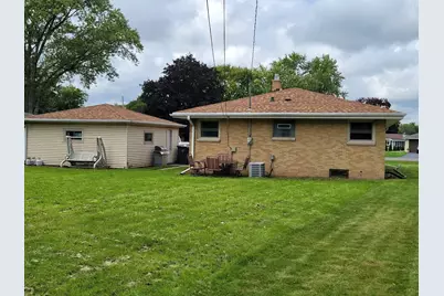 5310 S 115th St, Hales Corners, WI 53130 - Photo 60