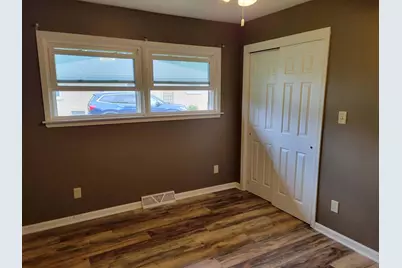 5310 S 115th St, Hales Corners, WI 53130 - Photo 24
