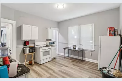 2027 N 47th St #2029, Milwaukee, WI 53208 - Photo 26