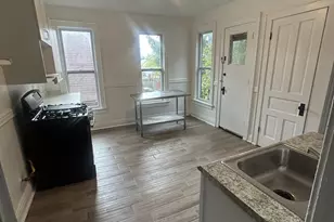 2134 W Lincoln Ave, Milwaukee, WI 53215 - Photo 14