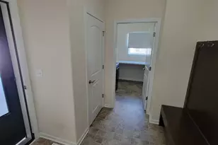 909 Meadowgate Dr, Racine, WI 53185 - Photo 18