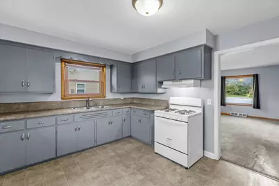 5268 N 60th St, Milwaukee, WI 53218 - Photo 10
