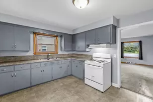 5268 N 60th St, Milwaukee, WI 53218 - Photo 10