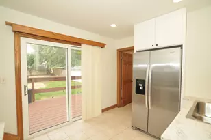 1955 S 91st St, West Allis, WI 53227 - Photo 14