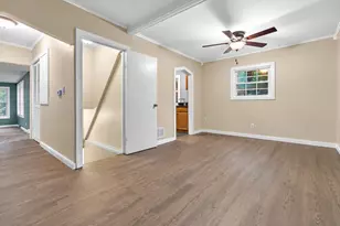 N6830 Tippecanoe Trail, Sugar Creek, WI 53121 - Photo 10