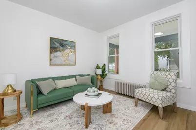 316 E Clarence St, Milwaukee, WI 53207 - Photo 8