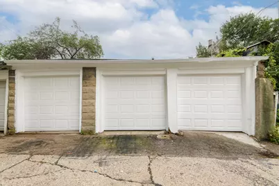 316 E Clarence St, Milwaukee, WI 53207 - Photo 50