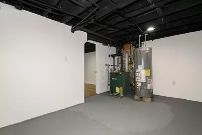 316 E Clarence St, Milwaukee, WI 53207 - Photo 46