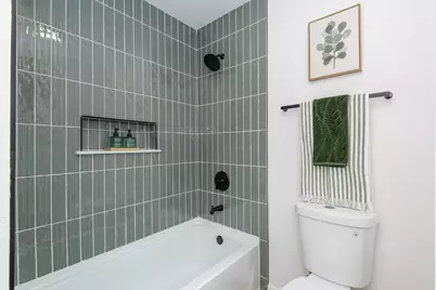 316 E Clarence St, Milwaukee, WI 53207 - Photo 24
