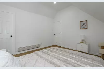 316 E Clarence St, Milwaukee, WI 53207 - Photo 38