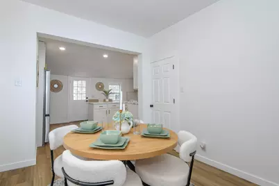 316 E Clarence St, Milwaukee, WI 53207 - Photo 14
