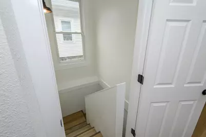 316 E Clarence St, Milwaukee, WI 53207 - Photo 42