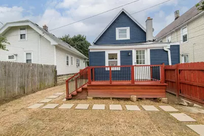 316 E Clarence St, Milwaukee, WI 53207 - Photo 48