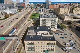 418 N 3rd St, Milwaukee, WI 53203 - Photo 2