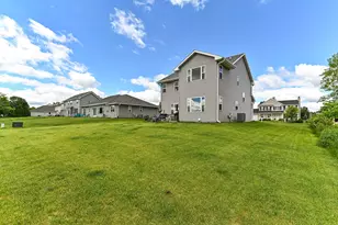 611 Hunter Dr, Racine, WI 53406 - Photo 42
