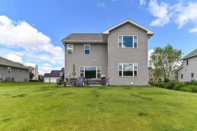 611  Hunter Dr, Racine, WI 53406 - Photo 40
