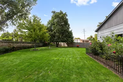 8366  28th Ave, Kenosha, WI 53143 - Photo 16