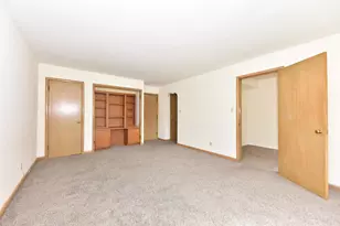 145 S 76th St, Milwaukee, WI 53214 - Photo 26