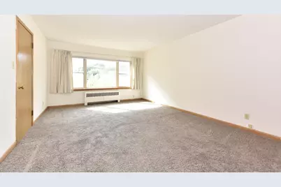 145 S 76th St, Milwaukee, WI 53214 - Photo 20