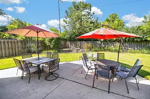 8755 N Pelham Pkwy, Bayside, WI 53217 - Photo 36