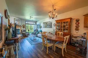 770 Bridlewood Dr, Hartford, WI 53027 - Photo 2