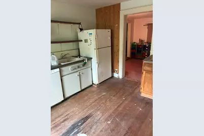 1309  Pewaukee Rd, Waukesha, WI 53188 - Photo 4
