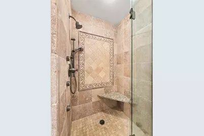 3920  Fiebrantz Dr, Brookfield, WI 53005 - Photo 22