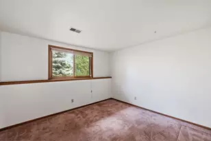 5921 Taylor Ave, Racine, WI 53403 - Photo 16