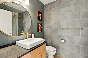 1541 N Jefferson St, Milwaukee, WI 53202 - Photo 20