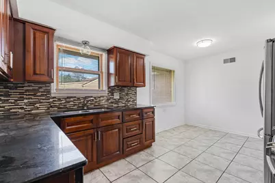 3449 N 77th St, Milwaukee, WI 53222 - Photo 20