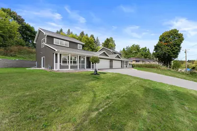 1904  River Dr, West Bend, WI 53090 - Photo 28