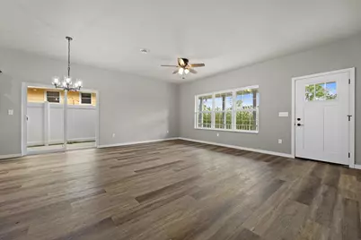 1914 N River Dr, West Bend, WI 53090 - Photo 4
