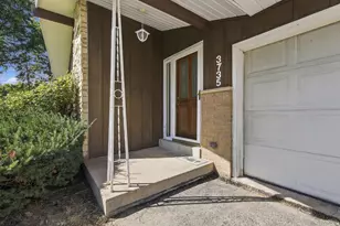 3735 San Fernando Dr, Brookfield, WI 53045 - Photo 6