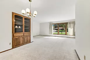 3735 San Fernando Dr, Brookfield, WI 53045 - Photo 10