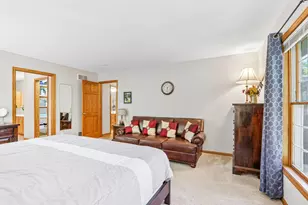 2500 E Circle Dr, Racine, WI 53405 - Photo 18