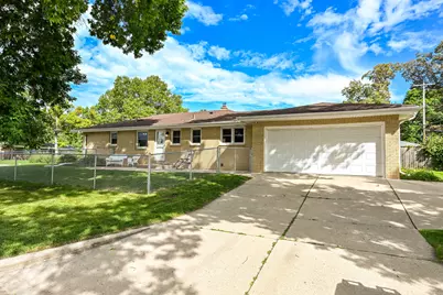 727 W Abbott Ave, Milwaukee, WI 53221 - Photo 26