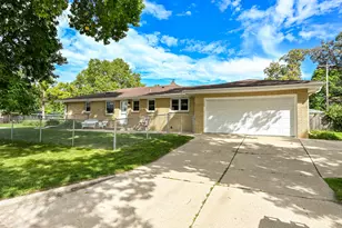 727 W Abbott Ave, Milwaukee, WI 53221 - Photo 26