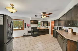 727 W Abbott Ave, Milwaukee, WI 53221 - Photo 12