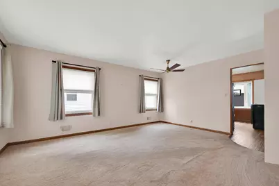 2923 E Cudahy Ave, Saint Francis, WI 53235 - Photo 4