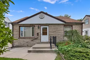 2923 E Cudhy Ave, Saint Francis, WI 53235 - Photo 1