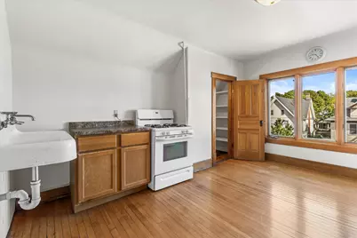 2912 N Maryland Ave, Milwaukee, WI 53211 - Photo 48