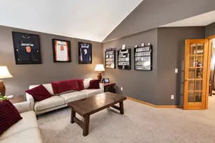 11920 W Whitaker Ave, Greenfield, WI 53228 - Photo 20
