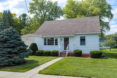 1502  River Dr, Watertown, WI 53094 - Photo 2